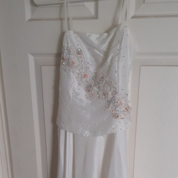 Holt Renfrew White Formal Dress - Picture 1 of 6